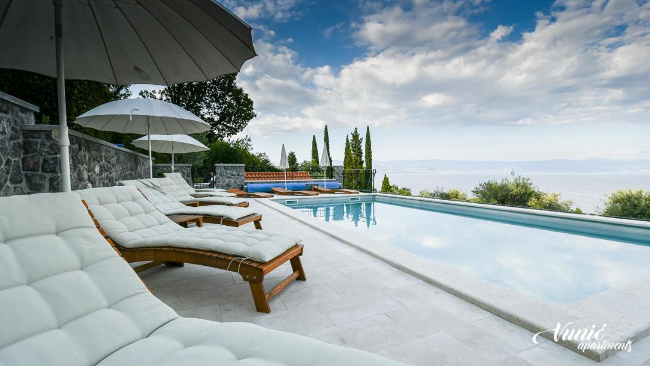Mošćenička Draga Apartments Vunic מראה חיצוני תמונה