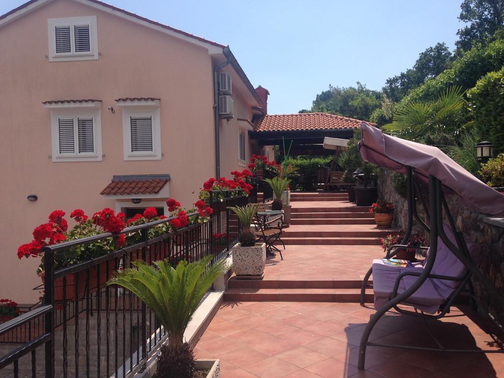 Mošćenička Draga Apartments Vunic מראה חיצוני תמונה