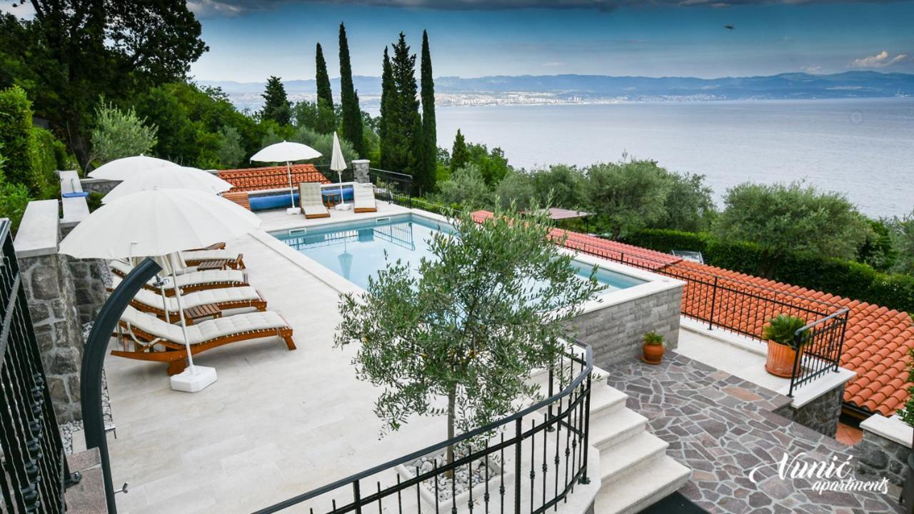 Mošćenička Draga Apartments Vunic מראה חיצוני תמונה
