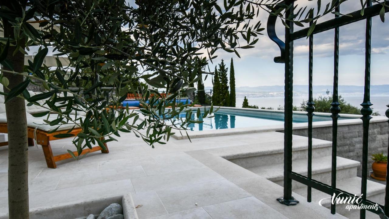 Mošćenička Draga Apartments Vunic מראה חיצוני תמונה