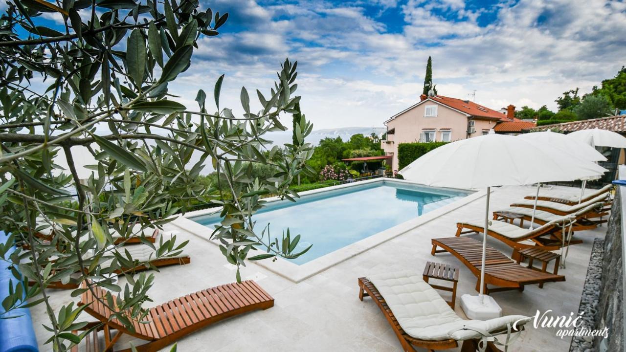 Mošćenička Draga Apartments Vunic מראה חיצוני תמונה