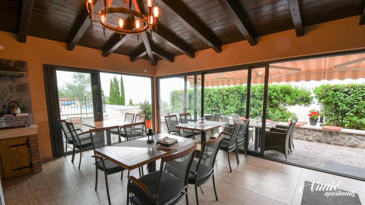 Mošćenička Draga Apartments Vunic מראה חיצוני תמונה