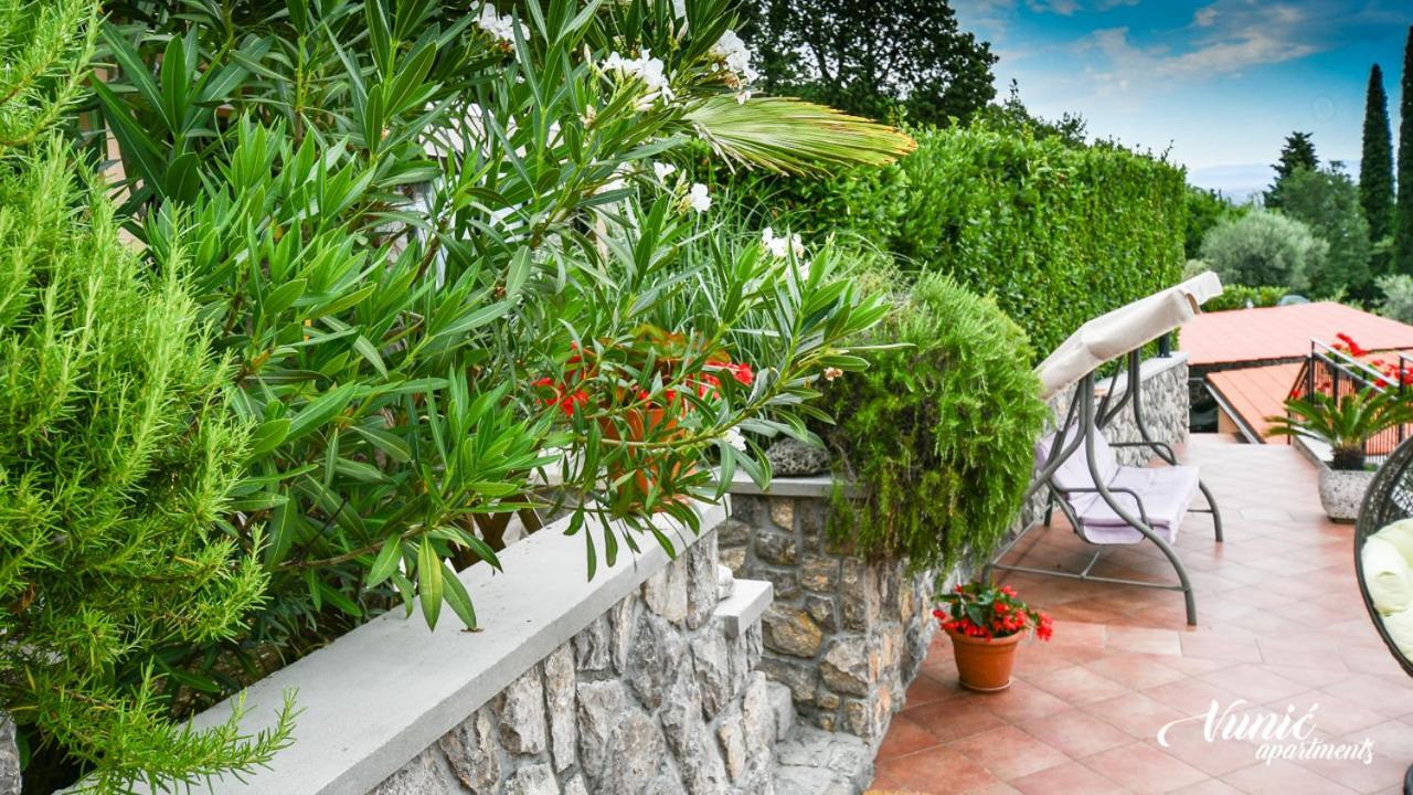 Mošćenička Draga Apartments Vunic מראה חיצוני תמונה