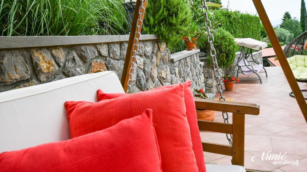 Mošćenička Draga Apartments Vunic מראה חיצוני תמונה
