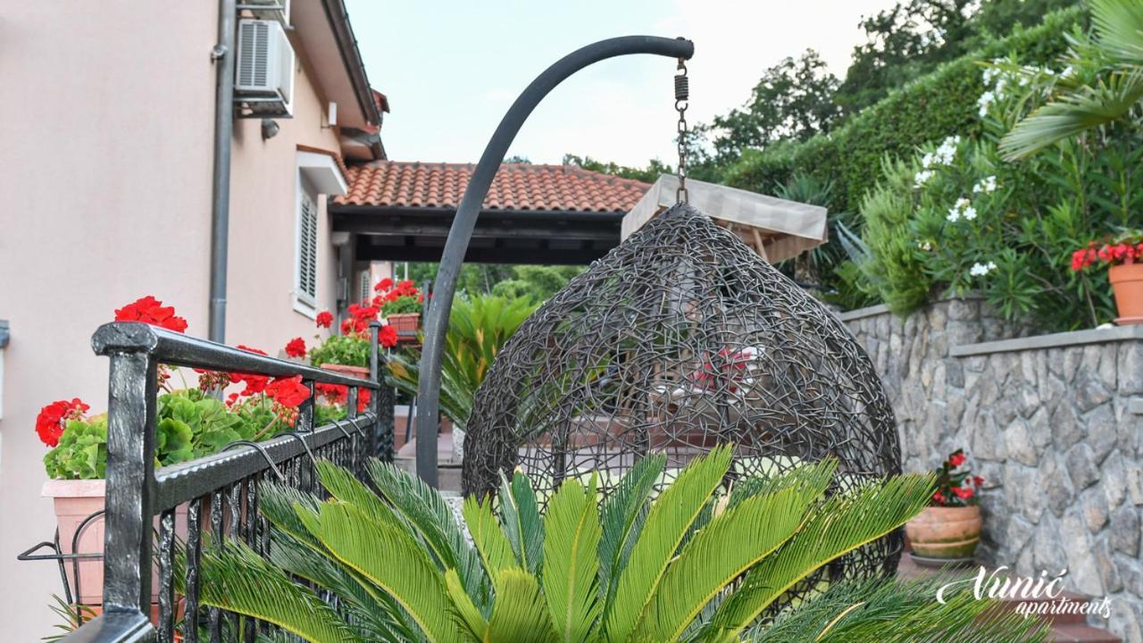 Mošćenička Draga Apartments Vunic מראה חיצוני תמונה